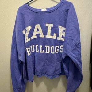 Yale Bulldogs cropped crewneck sweatshirt size XXXL
